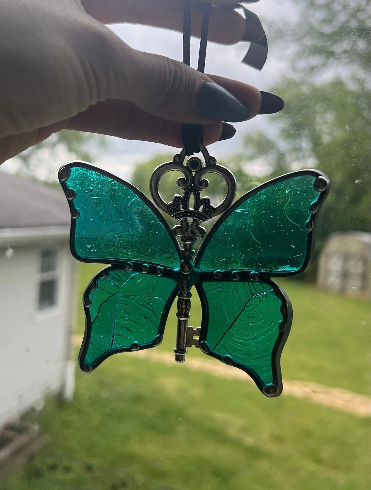 Assorted Stained Glass Butterfly Dragonfly Skeleton Keys Suncatcher