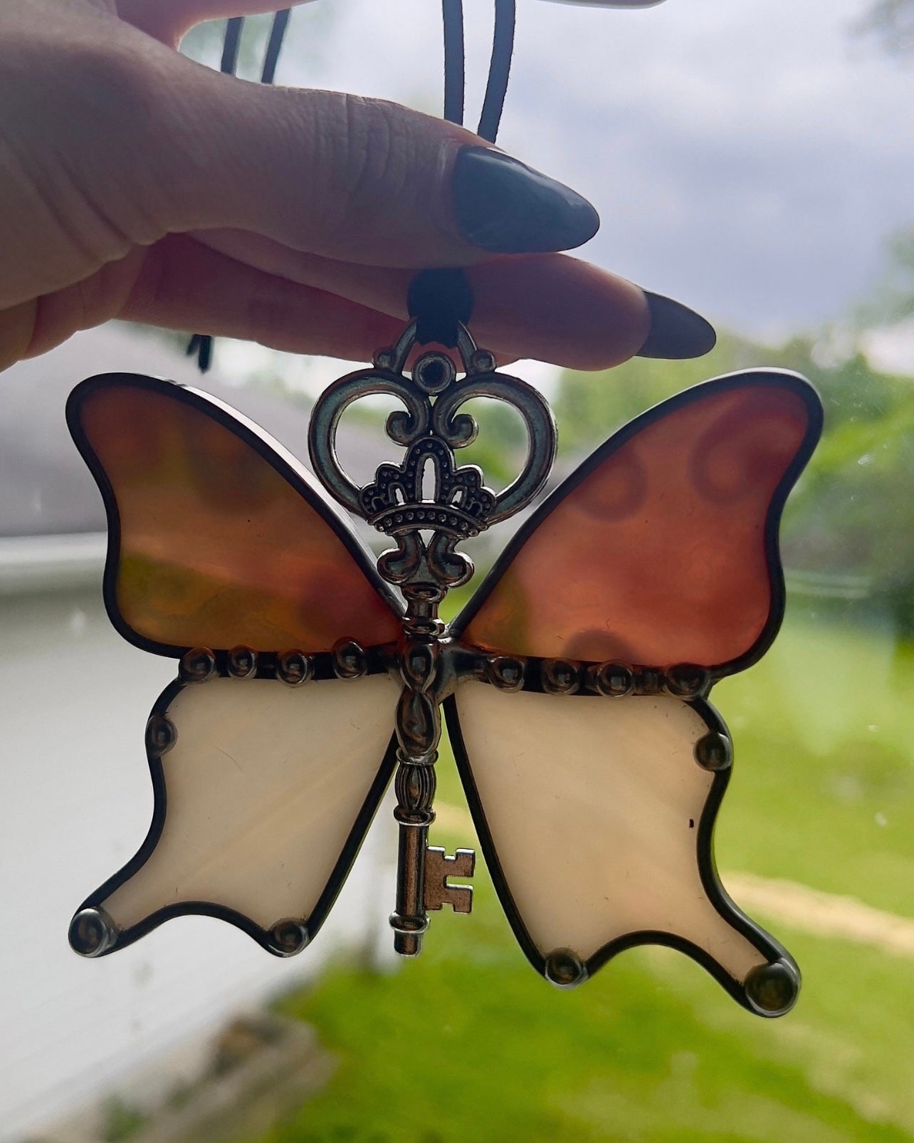 Assorted Stained Glass Butterfly Dragonfly Skeleton Keys Suncatcher