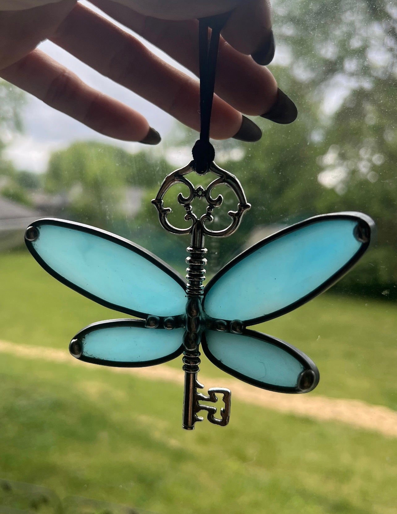 Assorted Stained Glass Butterfly Dragonfly Skeleton Keys Suncatcher